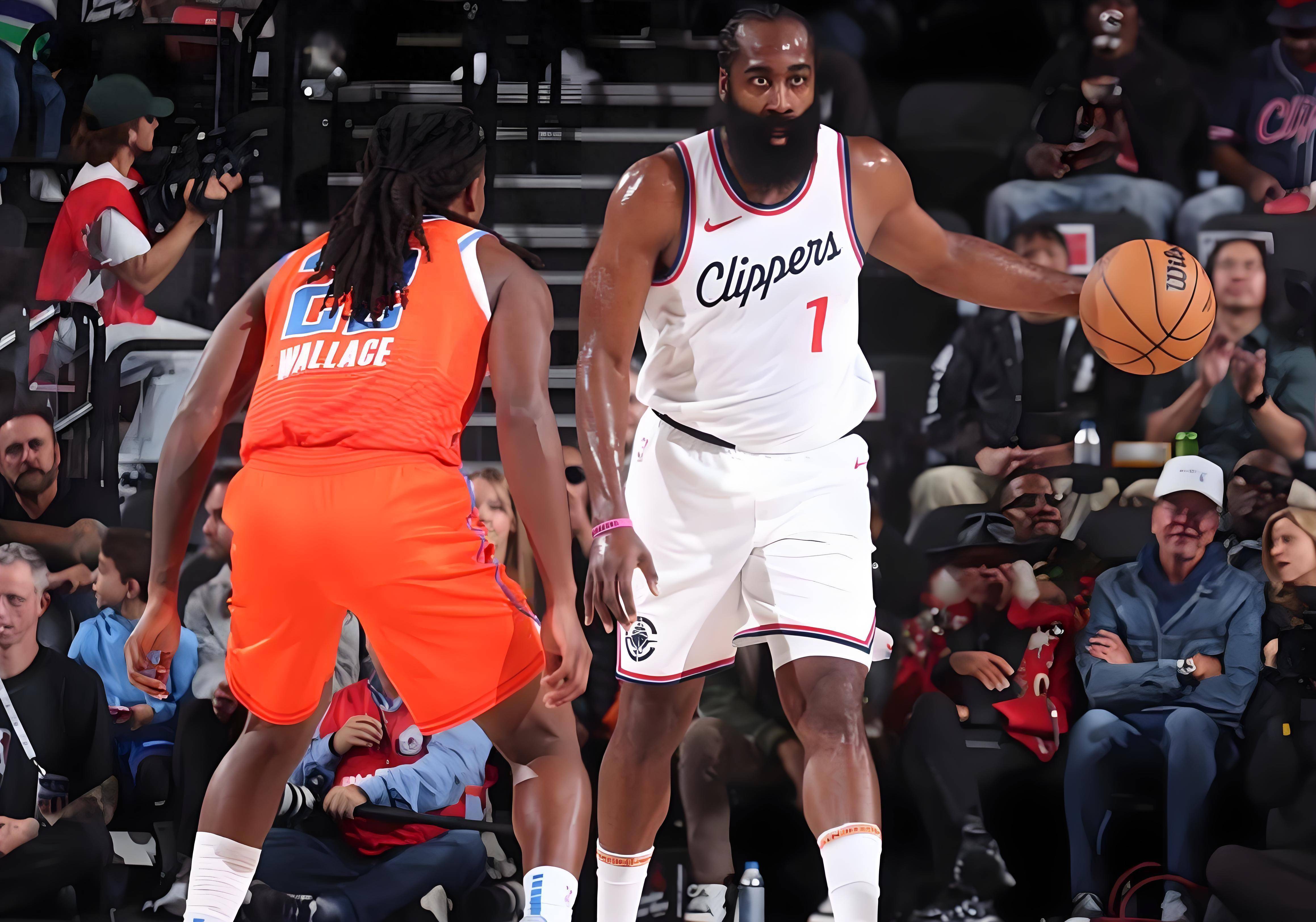 爱游戏体育官方入口包含赛前国王杯传出新动向；俄克拉荷马雷霆篮板制胜；管理层表态——话题不断；资深球员宣示担当的词条