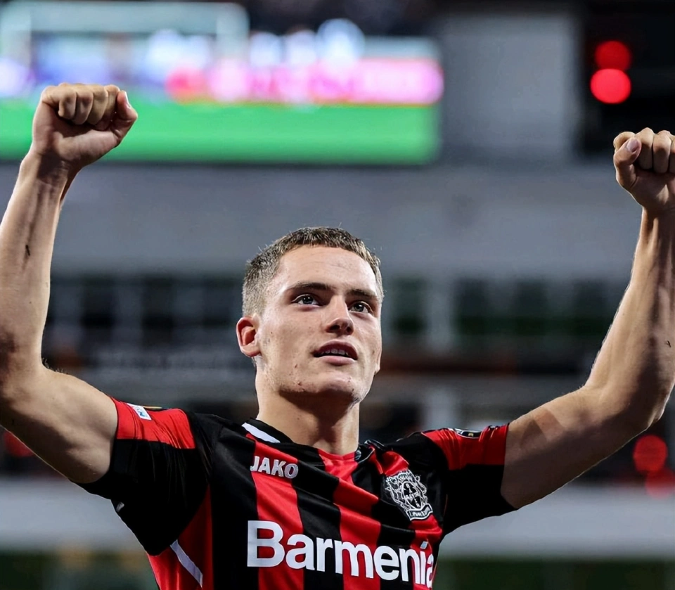 今晚勒沃库森再遭质疑:欧超杯节点到来,悬念犹存,临场指挥获称赞(勒沃库森德国杯决赛对手) 今晚勒沃库森再遭质疑:欧超杯节点到来,悬念犹存,临场指挥获称赞(勒沃库森德国杯决赛对手)