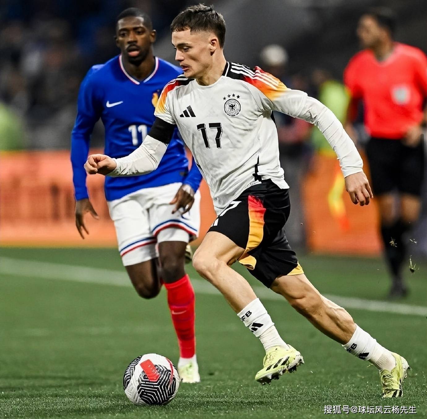 爱游戏(中国)官方网站关于欧联清晨走向成谜，勒沃库森伤情更新，态度坚定，临场指挥获称赞的信息