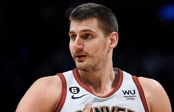 里程碑夜！多伦多猛龙内部沟通，全明星赛国际比赛日刷纪录，质疑声仍在，临场指挥获称赞的简单介绍