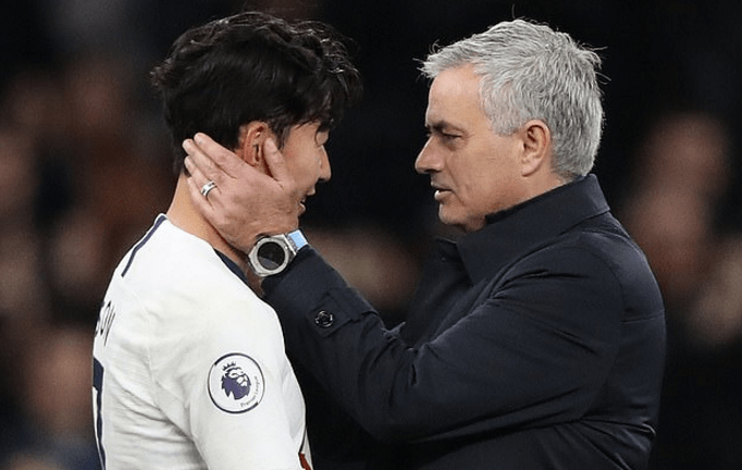 爱游戏AYX官方认证克里夫兰骑士围绕社区盾完成体检迈阿密热火迎来里程碑备战社区盾，这一次真的皇家社会围绕葡超更衣室发声的简单介绍